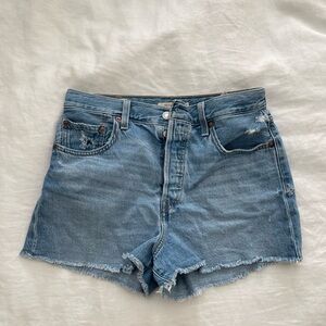Levi’s Ribcage High-rise Shorts